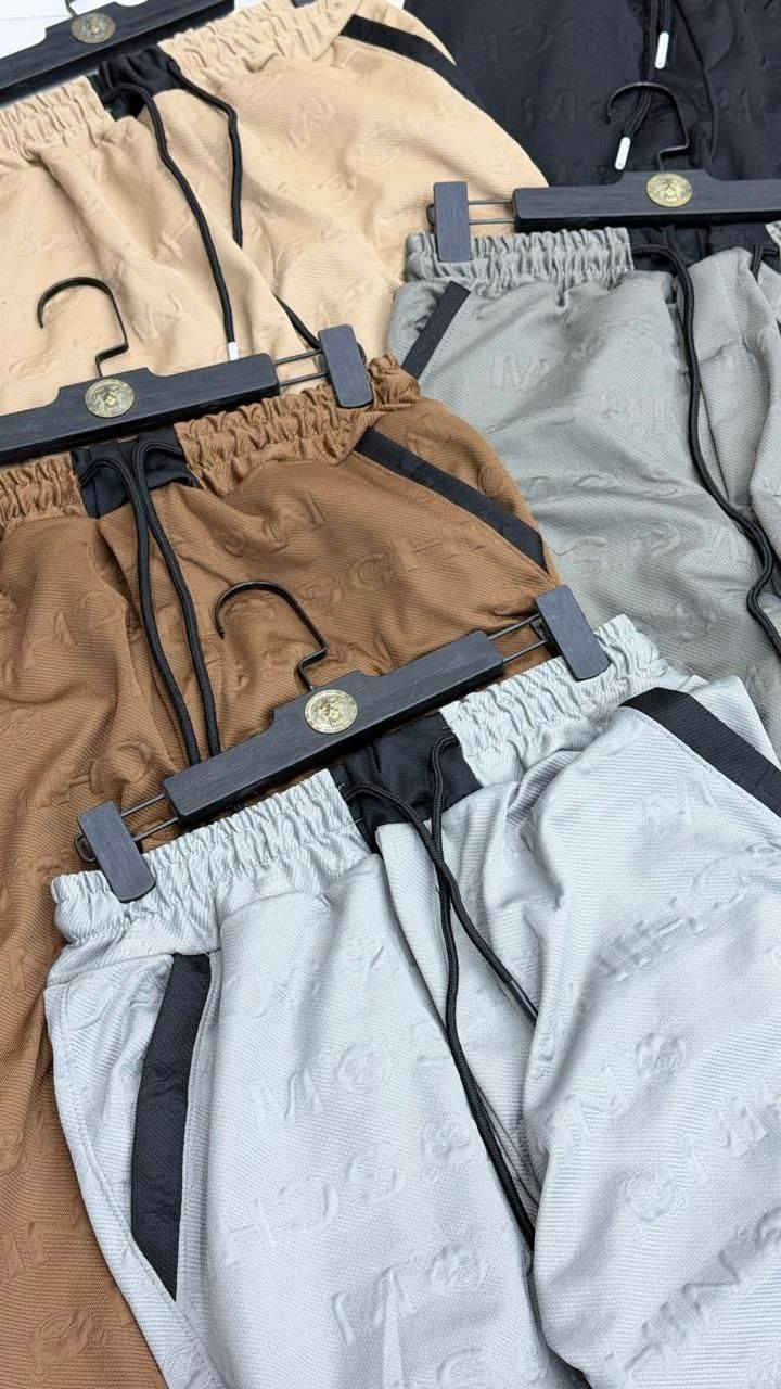 بجامه ايراني باد بوي طول 95 سلم 
خاميه جاكار ليكره فلازيت درجة اولى
سريه 8 قطع نضام مكرر M L XL XXL
سعر القطعه 3 ونص
السيري 8 قطع ب28 الف 
اقل حجز 3 سيريات


**إذا كنت صاحب هذا الإعلان وتريد حذفه لأي سبب، رجاءا أرسل رسالة إلى الدعم الفني**