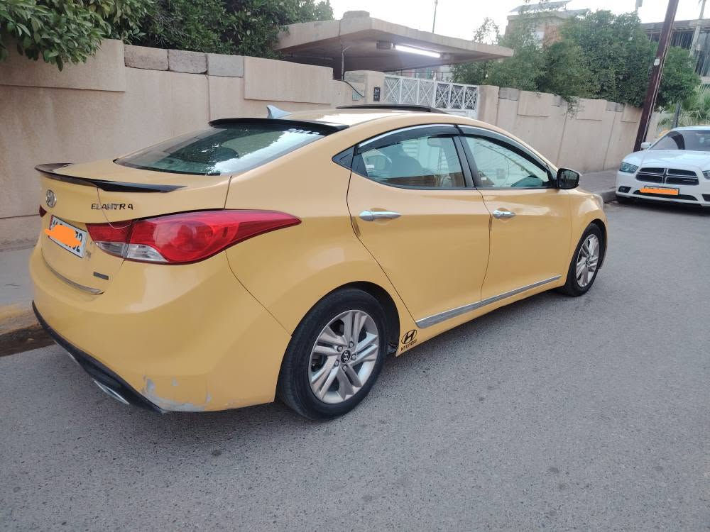 سيارة موديل 2013  كامل مواصفات LMTD تدفئه بالكشنات  وتبريد مابيه اي نقص بسمي  بطاقة بانزين  السعر 125 عنوان كركوك موبايل *********** كركوك, العراق
