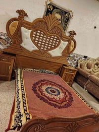 مکلف ب النشر جربایه نفرین نجاره تزکام ومیز امرایه صاج وزاویه للبیع مکا...