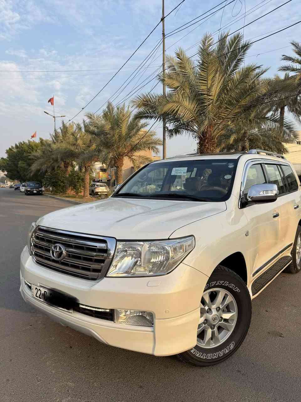 قطعه من النوادر فعلا 📍✅
لاندكروز ستينية 2011 ساز اصلي 
(ستينية اصليه شرط ) 
السيارة جديدة جدا ماشية 70 الف حقيقي شرط الفحص 
سياره جانت مضمومه و استخدم قليل 
ومكفولة من الصبغ والبارد والفتح والتبديل و الشخوط 
سياره جديده بمعنى الكلمه 
علا ايد وحده من الزيرو 
رقم اربيل بسمي تحويل ثاني يوم كلشي جديد 
موصفات سياره معروفه 
بصمة
فتحة
طفاية
كرسي كهرباء
كشنات جلد بقلاوه اصلي 
تبريد بيانو 
3 قطع تبريد
جام اوتو 4
مكينة 6 سلندر
يدات نيكل
مري نيكل
تحكم ستيرن
مثبت سرعه
كروز سرعه
وبعد بيهة هواي مواصفات كباتهة ممشدوده 
السعر 375 ورقه 💲 
رقمي *********** 
مكاني بغداد 
اخوان السوك كلشي يعجبك هلا بيك ما يعجبك الله يرزقك
