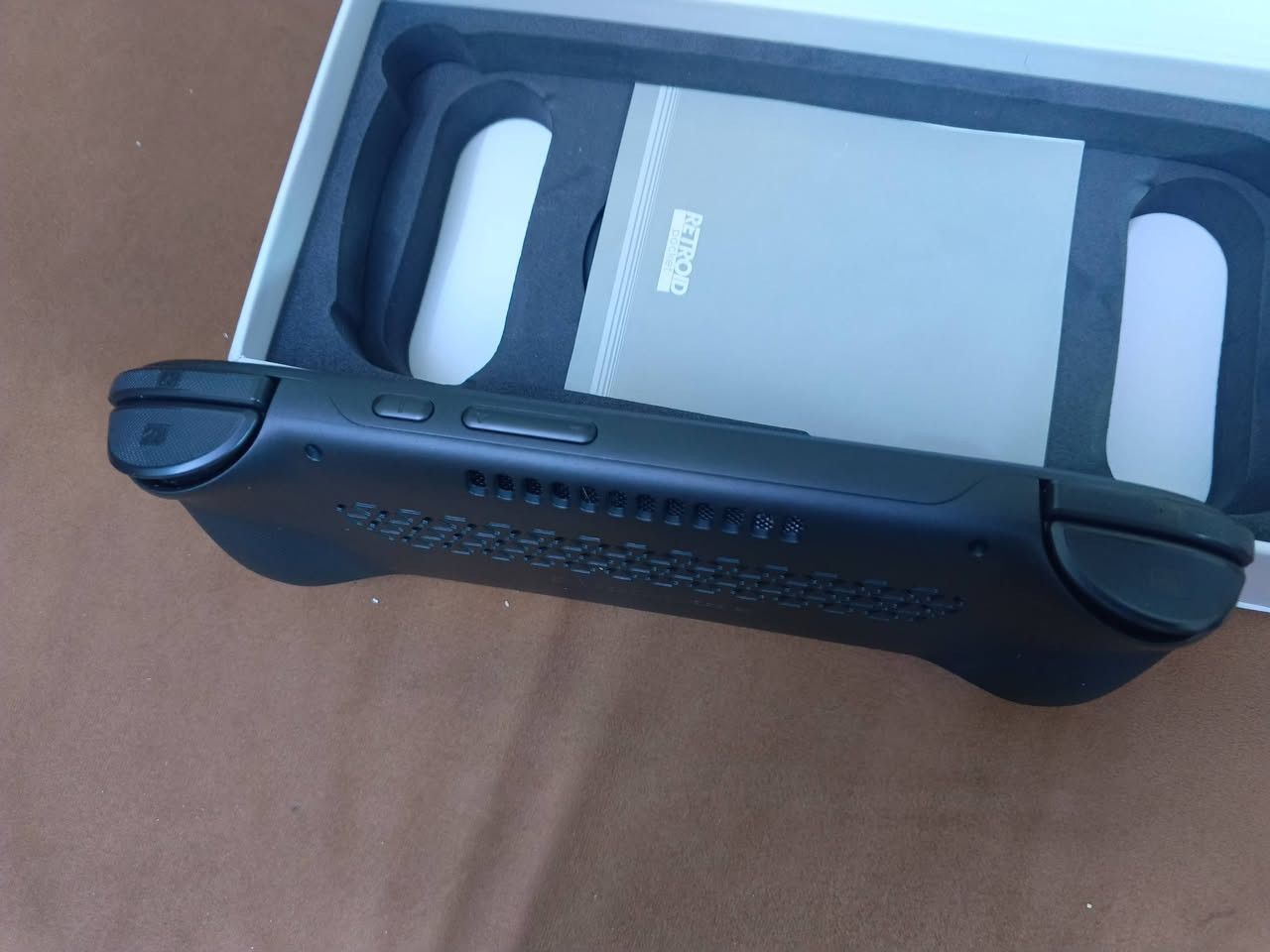 اسلام عليكم جهاز Retroid pocket 5 جديد 
بلكارتون ماستخدم ذاكرة ١٢٨ شخط مابي
يدعم جميع المحاكيات ونضام أندرويد 
سعر ٣٠٠ وبي مجال بسيط توصيل موجود جميع محافظات العراق مكاني بغداد الزعفرانية


**إذا كنت صاحب هذا الإعلان وتريد حذفه لأي سبب، رجاءا أرسل رسالة إلى الدعم الفني**