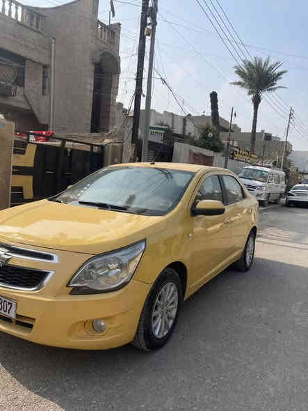 السلام عليكم شوفر كوبلت 2017 
بيه فقط جاملغ خلف السائق صبغ سياره حلوه ونضيفه جداً مكينه كير خير من الله صدره جديد تخم تاير مناقصه شي السعر70وبيها مجال بسيط مكاني البلديات ***********
