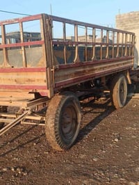 عربانة للبيع بلادي السعر 21ورقه وبيها مجال 07503138421