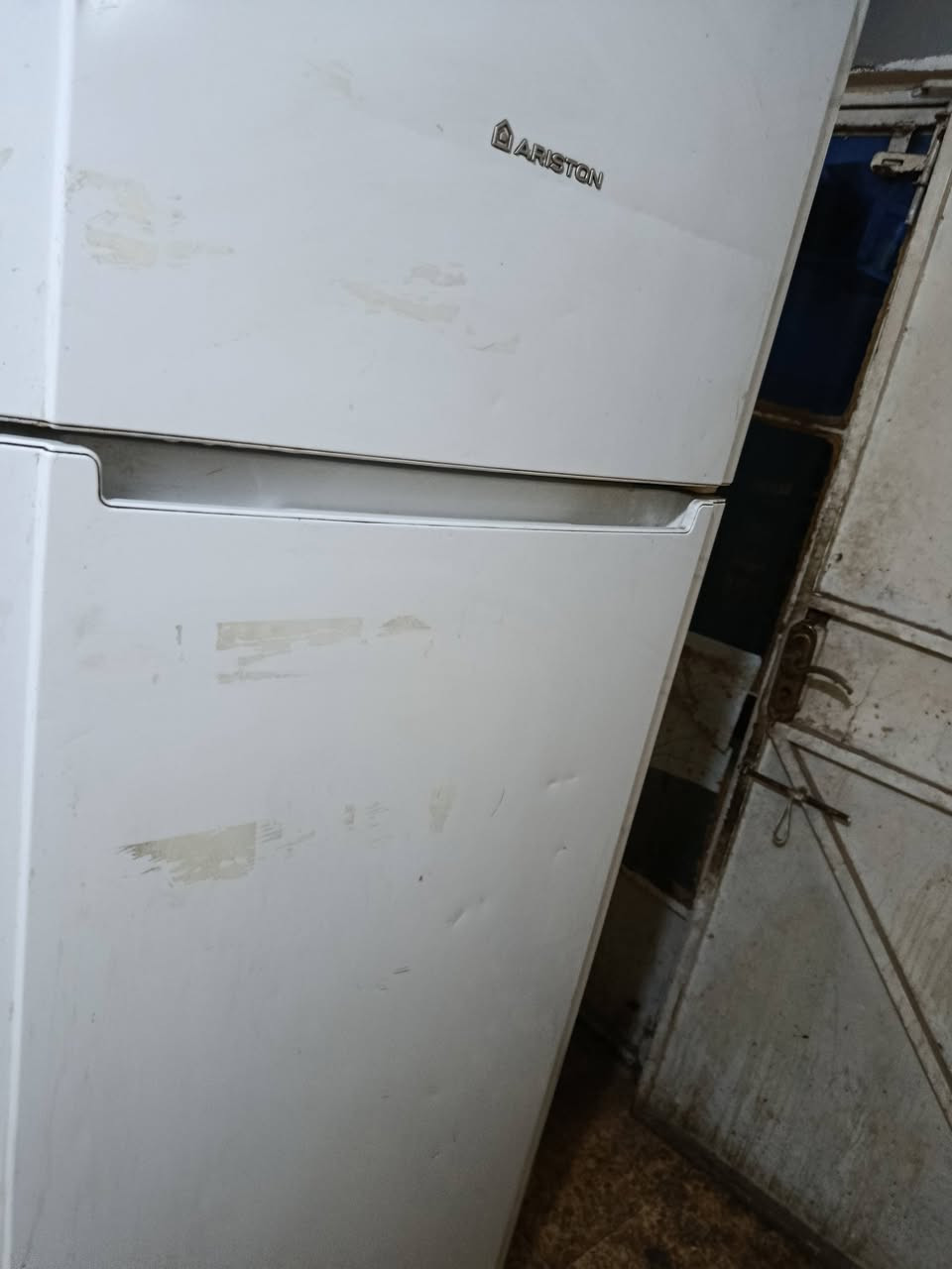 للبيع الفرن و الكريب ٥٠الف الثلاجه ١٥٠شرط نظيف وشغال


**إذا كنت صاحب هذا الإعلان وتريد حذفه لأي سبب، رجاءا أرسل رسالة إلى الدعم الفني**