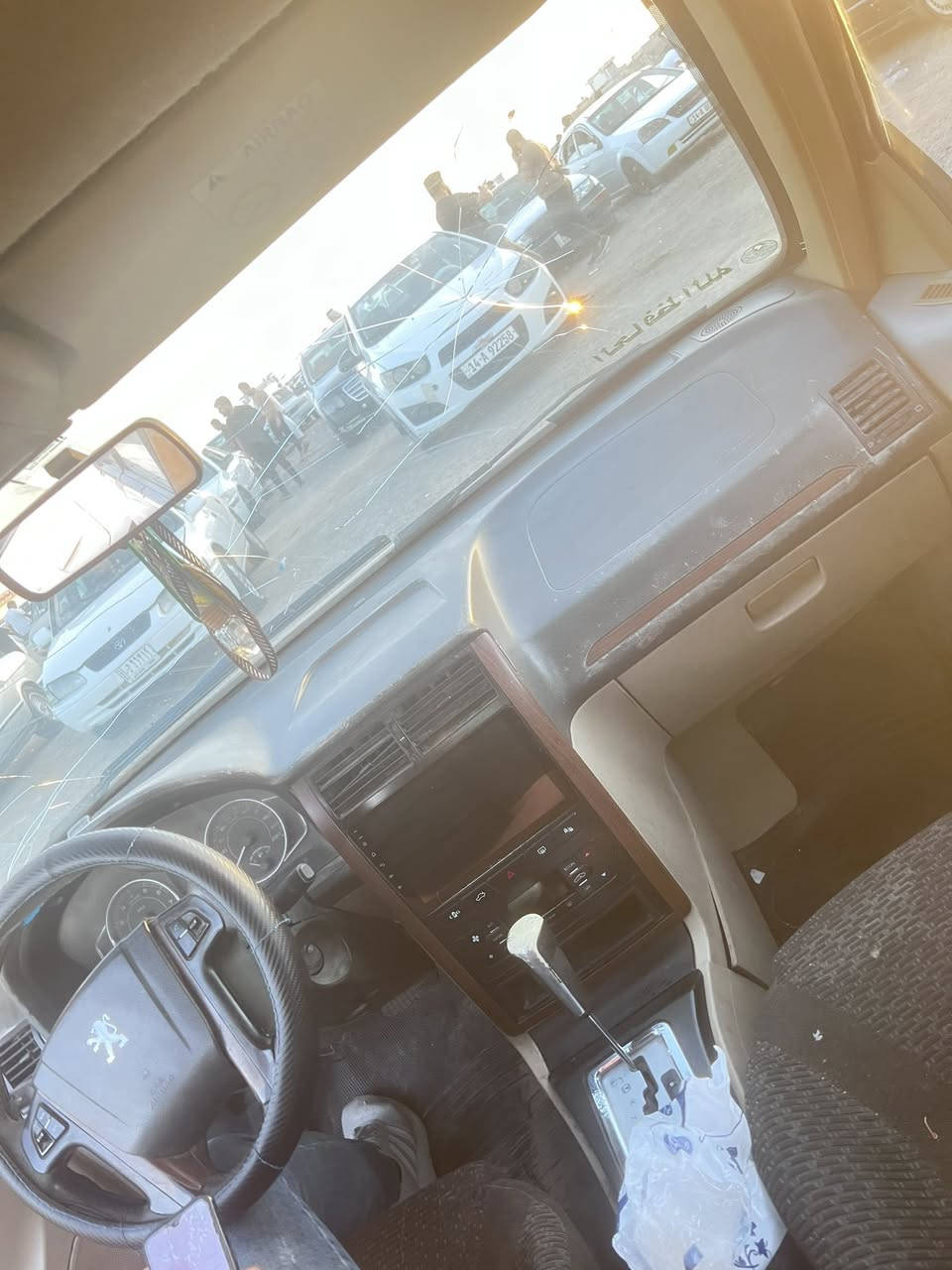سلام عليكم من رخصت الادمن
بيجو بارص اوتماتيك بلاد 17 كفاله ماعده المدكر الايسر بي ضربه خفيفه وبيهه خياسات
عليهه اقصاد 6اشهر وذا تريد وكاله موجود سعر 37


**إذا كنت صاحب هذا الإعلان وتريد حذفه لأي سبب، رجاءا أرسل رسالة إلى الدعم الفني**