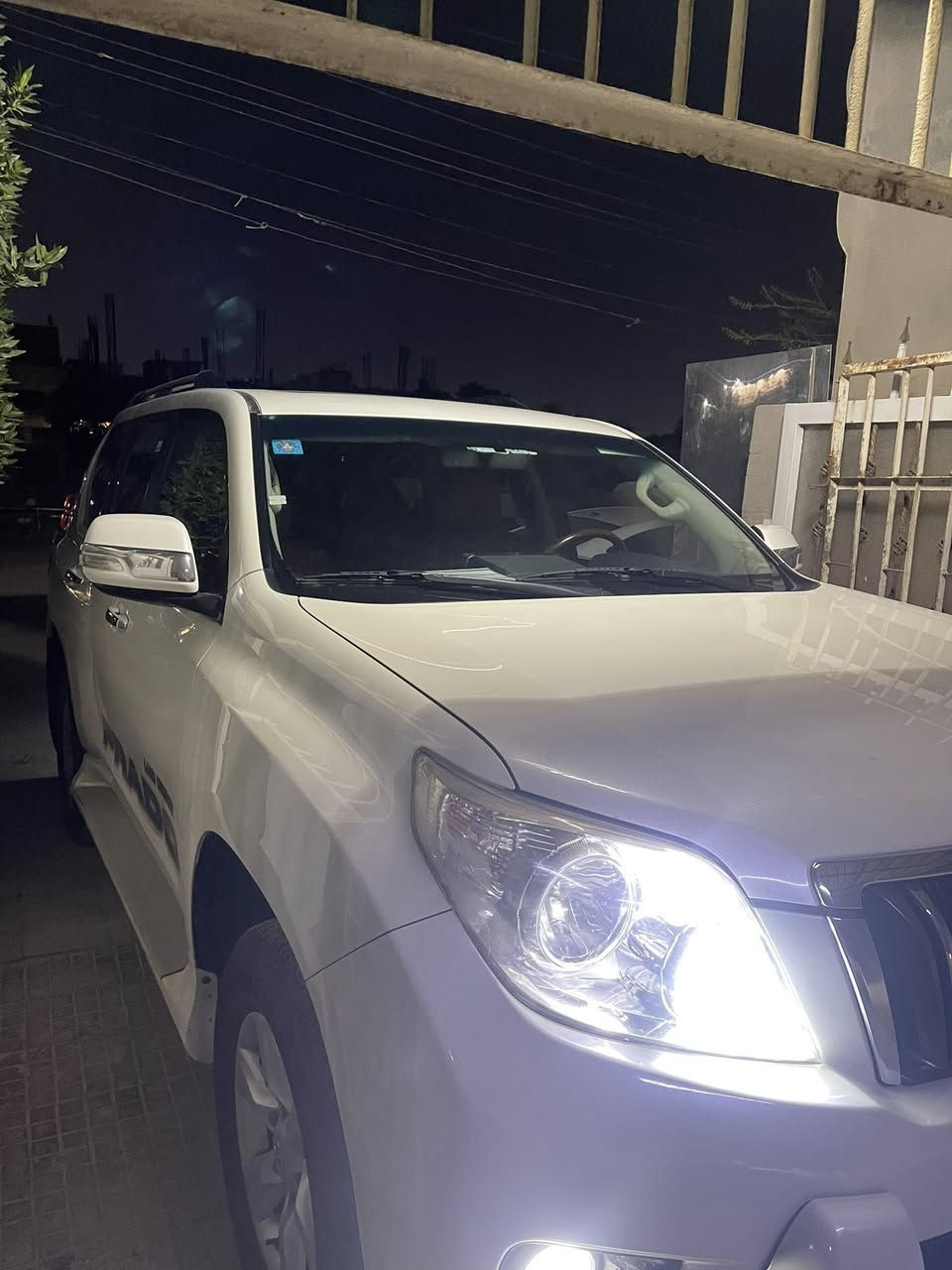 برادو 13 سته سلندر دبل تانكي اسبير تعليك رقم بغداد ماشيه 122 مكفوله من كشر ومحرك وكير كله بلاديه مكانها زيونه سعرها 290 $ للاتصال ***********
