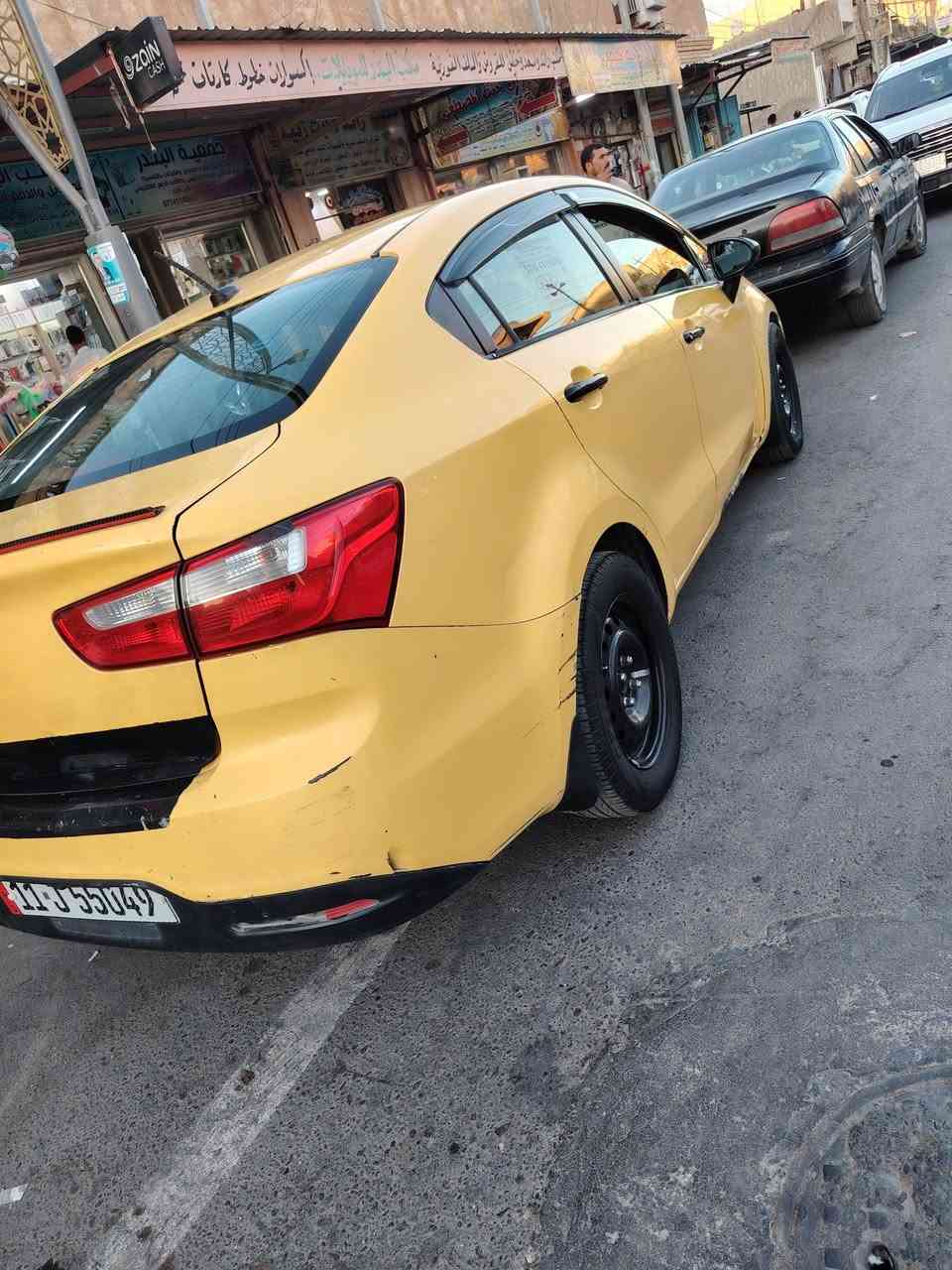 كيا ريو ٢٠١٤ أمريكي تدفئه تبريد كير اوتو  مكينه جي تي اي مصفره هيه وبحث سياره جاهزه رقم بغداد بسمي سنويه لل٢٩  سياره نظيفه حادثها جاملغ امامي ومبدل مكانها صلاح الدين بلد سعرها ٨٠ وبيها مجال والبقيه شوفت عينك ***********
