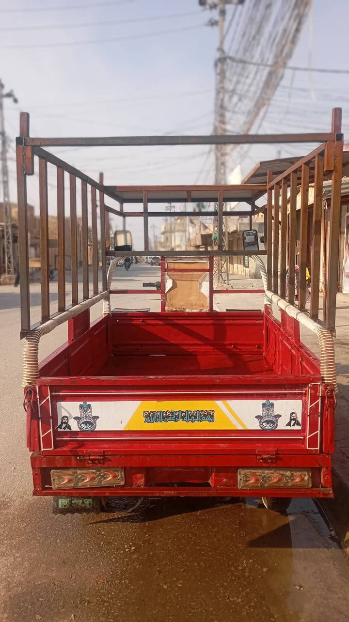 ستوته للبيع موديل 2017 مكينتها 2019 ستوته نظيفة كهربائياتها كلها شغاله اوراقها نظيفه
 العنوان كربلاء حي الغدير  هاتف ***********
السعر  1400 وبيها مجال للشراي 
الشراي يتصل مامتواجد عالفيس
