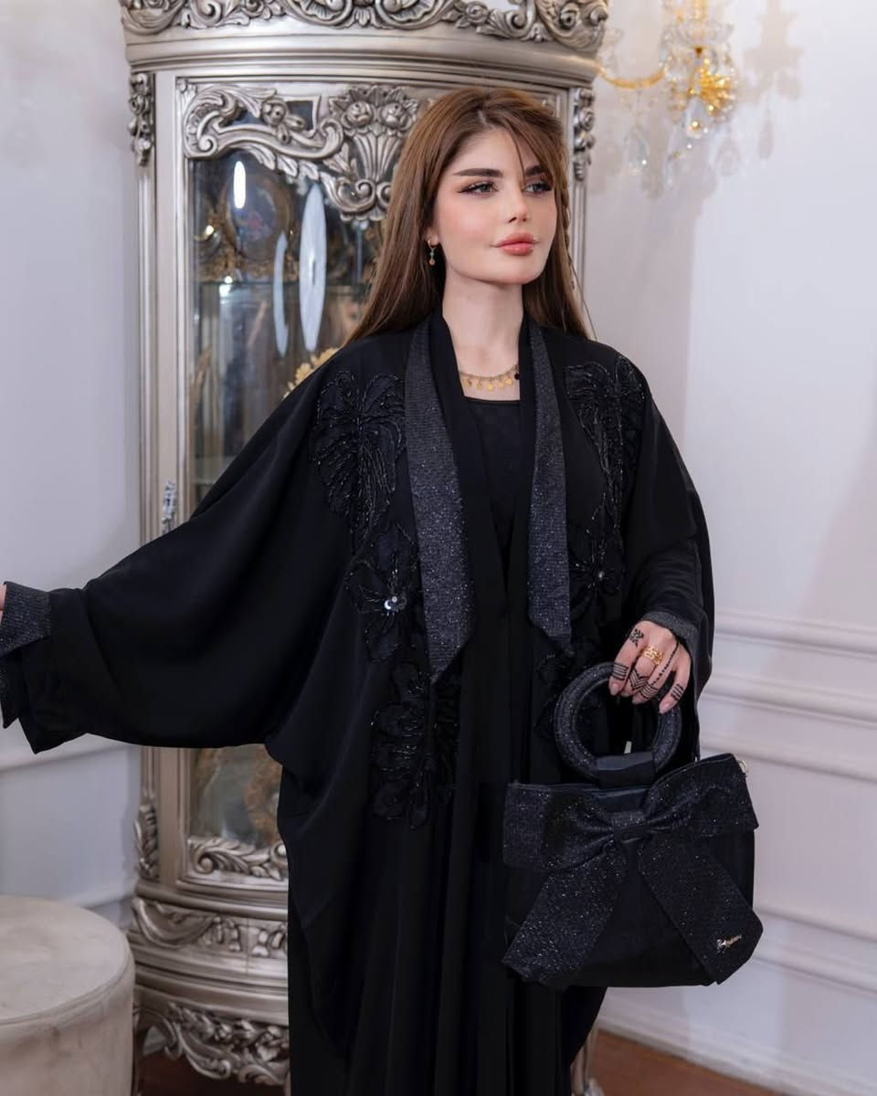 #الجديد والمختلف ❤️‍🔥
#توفر  بشت ركلان خليجي #الشغل تطريز يدوي🪡🧵
بألوان مختلفة وقصة مميزة 💚 

#متوفرة كافة القياسات حتى القياسات الخاصة 😍
#متوفرة خدمة توصيل كافة محافظات العراق 🚗🇮🇶


**إذا كنت صاحب هذا الإعلان وتريد حذفه لأي سبب، رجاءا أرسل رسالة إلى الدعم الفني**