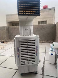 مبردة مستعمله للبيع اخت الجديده السعر 250 اصلية باب اول 07714328663