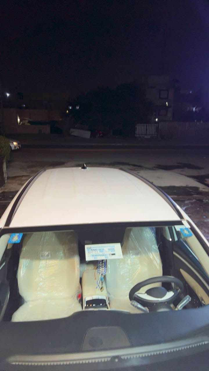 السلام عليكم 
توسان موديل 2024
خليجي وكالة اخت الزيرو 
ماشية 12 الف فول ومكفولة سيارة 
بيهة شخط زغير بدعامية امامية 
مكان سيارة بنوك او شارع فلسطين 
السعر 220 بيهة مجال مكلف بنشر 
الاتصال ع صاحب سيارة
الاستفسار ***********
حجي عمر الزيداوي بغداد, العراق
