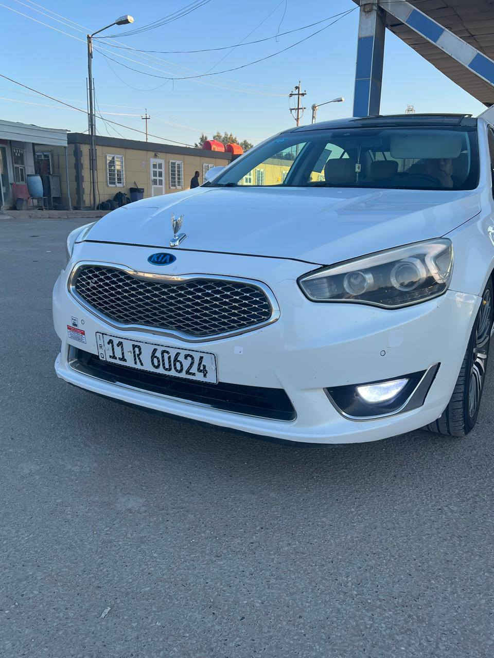 سلام عليكم ورحمه الله وبركاته
اللا عشاق جديد ول نضيف فقط 
كيا كادينزا 
موديل 2014
محرك 3500– 6 سلندر 
ماشية 180  :::الف كيلو حقيقي استخدام بيت
رقم بغداد الدولي هزه وسنويه  ابسمي شخصياااااااا 
مكفوله كفاله عامه حته من رصعه شرط سياره نضافته 💯 
السيارة جاهزة من كلشي بدون اي نقص 
المواصفات✅ فول لفول
-تشغيل بصمة مع بصمة الابواب الامامية
داخل  لونين  ملكي VIP 
-انارة بالمرايات والابواب
 الامامية
لايت عالي ناصي زنون 
زراك لايت امامي 
لد خلفي +امامي 
-كاميرا وحساسات خلفية
-بردة خلفية متحركة
-تبريد قطعتين
-تخم تاير جديد
-كشنات كهربائية جلد تدفئه
-تحكم كامل بالستيرن
-شفتات ستيرن رياضي
-نظام ترحيب 
-سماعات انفنتي 12 سماعة
-اشاير مري+شفط
مري قلاب يمنه يسره 
وباقي مواصفات الكادينزا معروفه ++++++++++
صدر خلفي امامي شرط وكاله 
**اخوان بل عافيه ع ياخذه 
السياره جديده ومابيه اي عيب او نقص شرط تاريك بصره اربيل 
السعر 148
العنوان بابل طريق الدولي==
-----------------------------------------‏

‪***********‬‏
‏‪***********‬‏
مع الامنيات لكم بل رزق الحلال 
اللا كل من رفع المنشور بكلمه  
الصلاة عل محمد والي محمد
