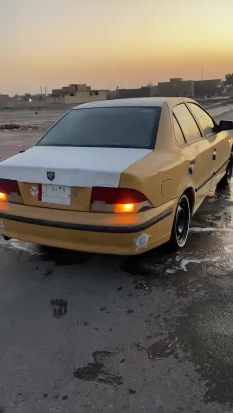 السلام عليكم سمند مديل 2011مكينه وكير وحداديه وكهربايات تخم تاير كله شرط تبريد شغال سياره حلوه ونضيفه شوفت عينك سياره عليه هيئه 380 عل مشتري ابيعك فقط مالك رقم مثنى وراعيه بل سماوه السعر 19 وبيه مجال مكان سماوه رقم الهاتف ***********
