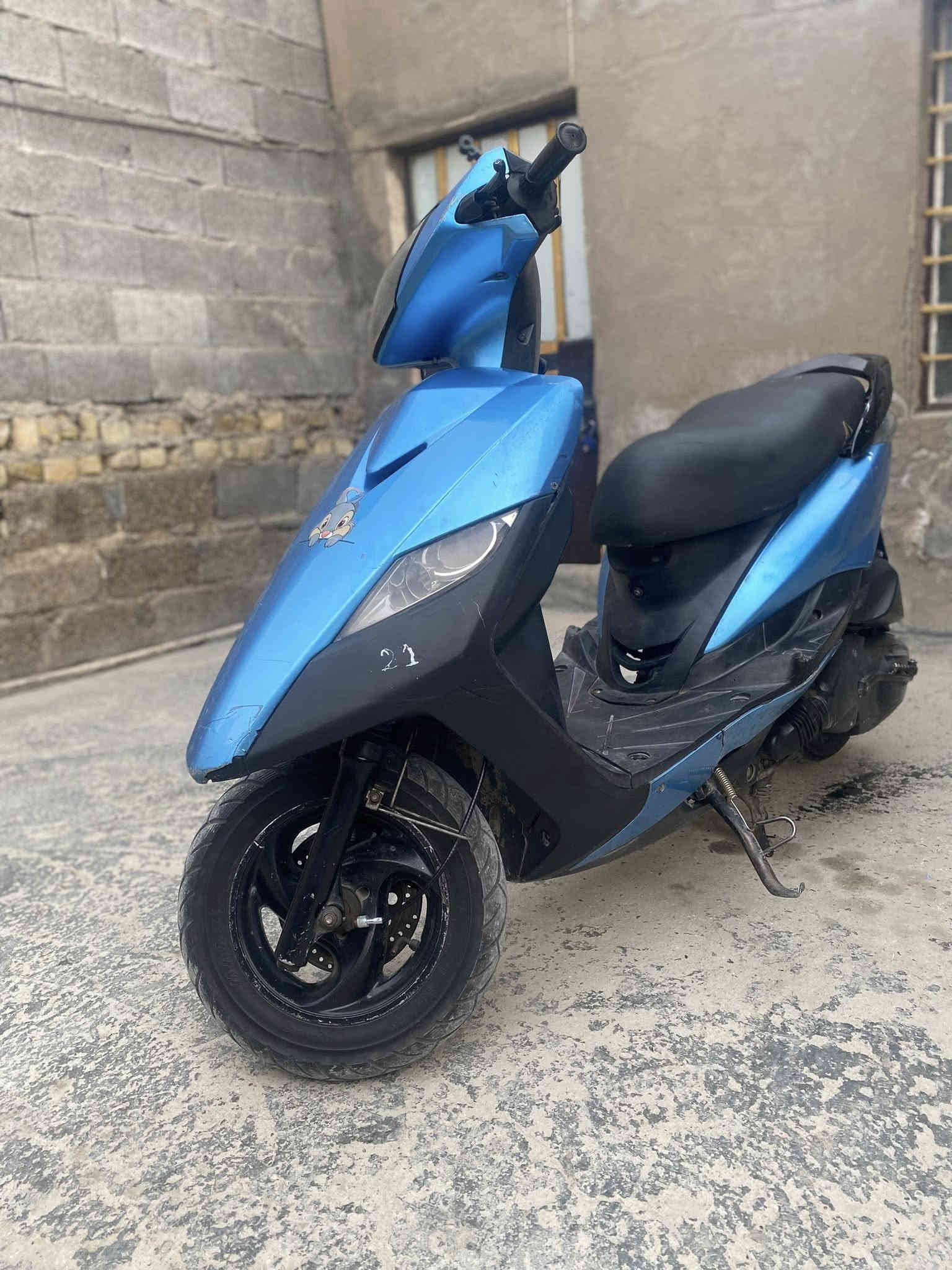 سلام عليكم دراجه ثعلب 🦊 سرعه 140كلها كامله نكر سلف وطلع وين  معجبك كهربائيه كلها شغاله سلف هندر شلعه معدل فولل مكينه ناعمه اي نقص ما بيها سعرها 500مكاني بغداد الحريه شارع 30قرب أسوق مريومه رقم تليفون 📞  اتصل وبيك خير وتدلل ورجاءن لحد يعلق ويسولف بكيفه ***********
