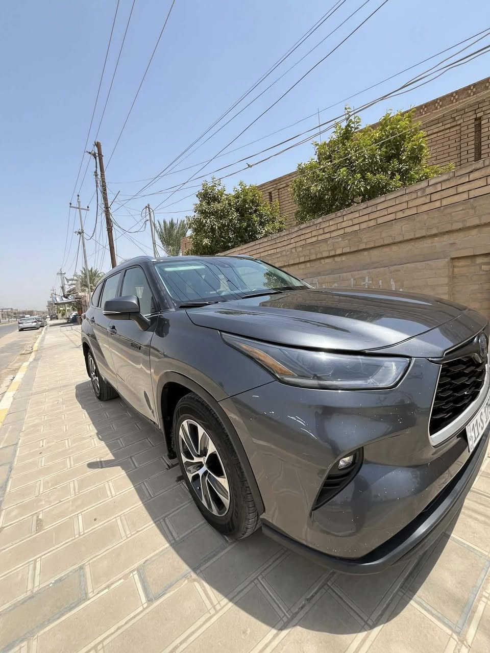 تويوتا هايلاندر هايبرد موديل 2021 فورويل AWD بدون ايرباك

مواصفات السياره VIP XLE  
 7 راكب 
صندوق كهرباء 
دخول ذكي بصمه أبواب تشغيل عن بعد تبريد منفصل 3 قطع كشن كهرباء وتدفئة المقاعد ستائر بلادي فتحة سقف كشنات جلد رادارات محيطية

سنويه بإسمي كل التفاصيل بالصور والسونار السعر ٢٦٥ او مراوس ب كورلا هايبرد مكان السياره مركز الحله *********** واتساب
