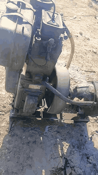 سلام عليكم ماطور للبيع أبو  الخمسه ماطور 4في4 ماطور شرط علماي العنوان ناصريه قضاء  قلعه سكر سعر 200وبي مجال ***********
