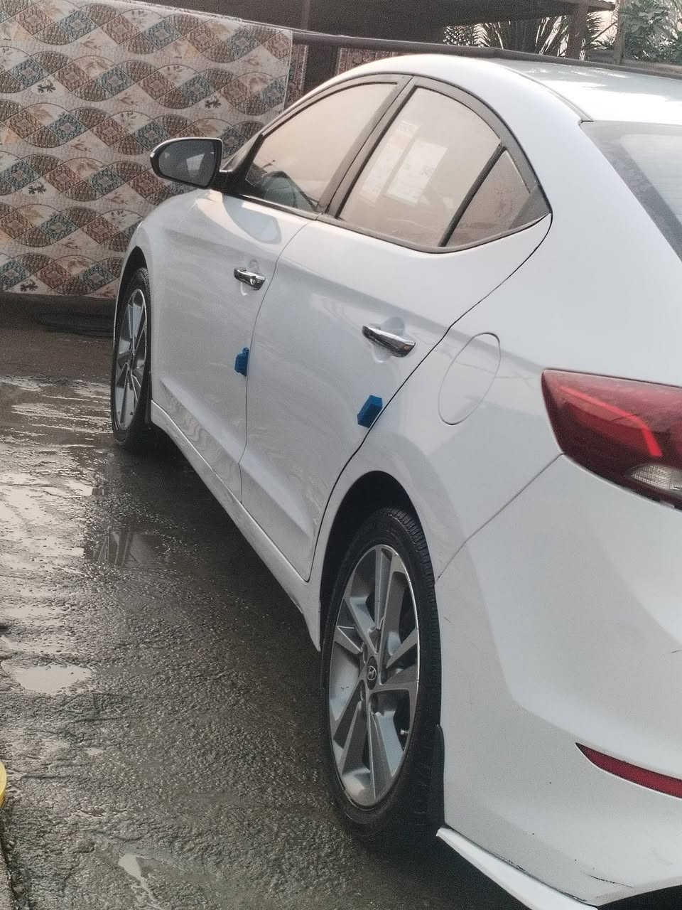 السلام عليكم النترا  2018 رقم قادسيه بسمي سنويه ل. ٢٨  محرك ٢٠٠٠ دوش بيه رش صبغ باب خلفي فول عده البصمه زنون بلاد***********
