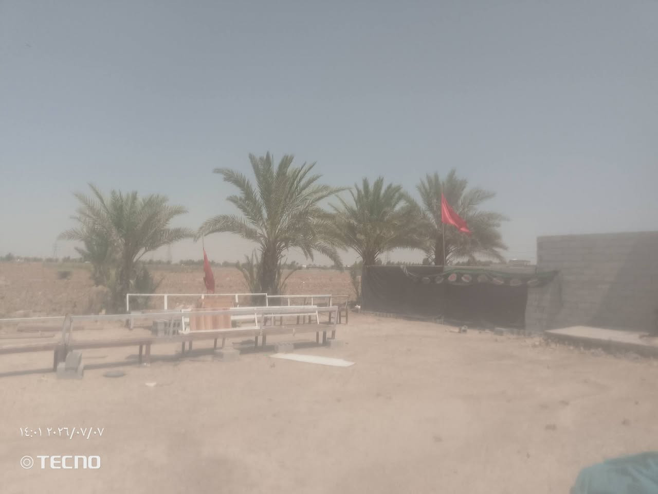 السلام عليكم دونمين للبيع تحتوي عله تلث دور عنوان جسر الفرنسي قريت العوادل قرب المدارس ***********
