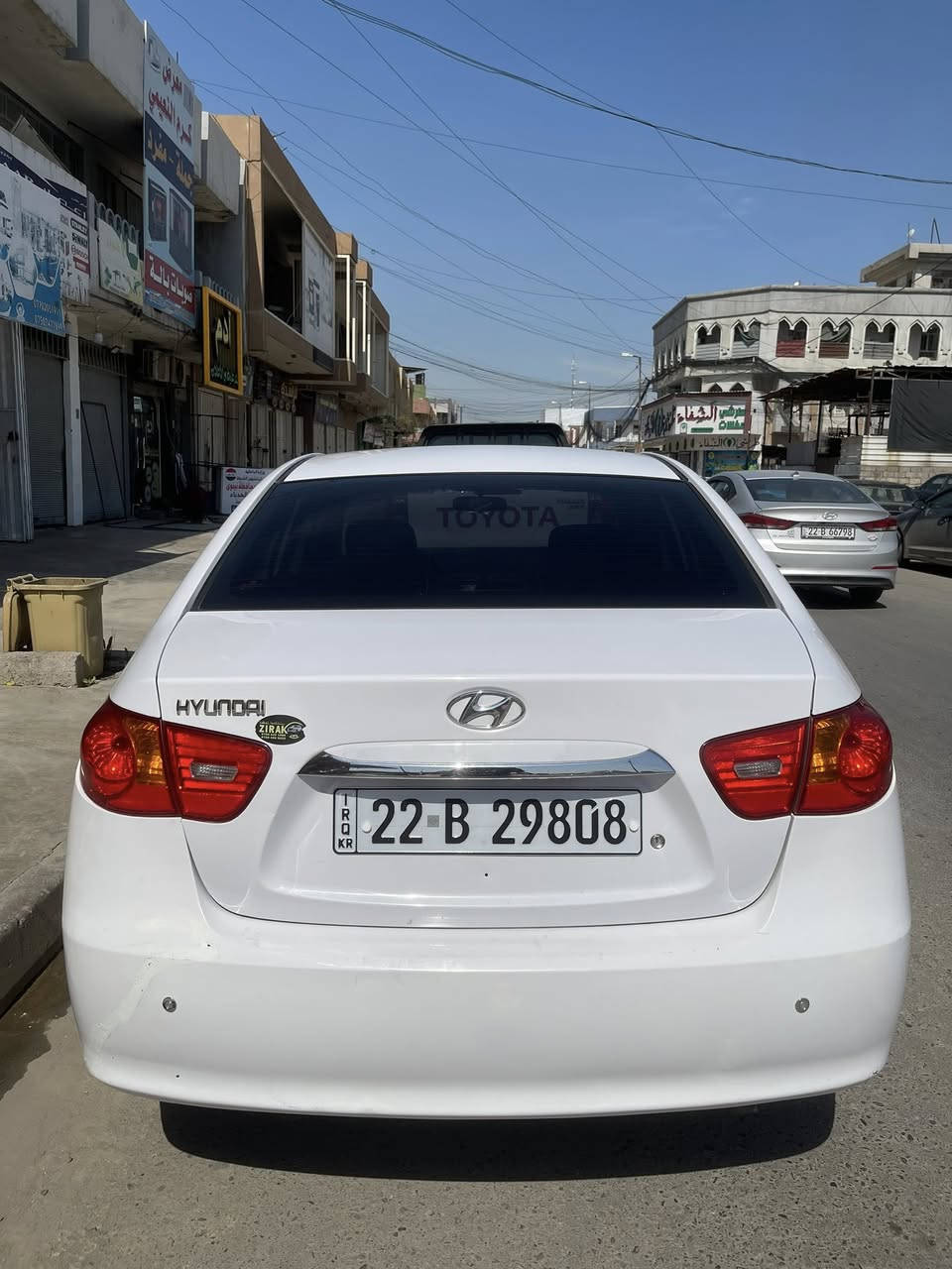 النترا 2011 خليجي
بيها قطعتين صبغ وشويه لغد 
هزه سنويه جديده 
محرك كير بشرط 
السياره مكانها موصل 
***********
