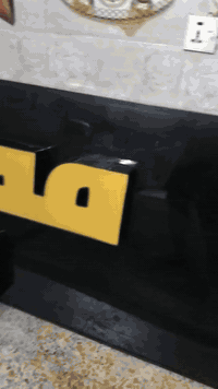 عندي اعلان ظوئي مال مطعم للبيع اب ٥٠٠ وبي مجال الي يفيدة ايقدر سعرة بل...