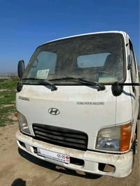 شاحنة • للبيع