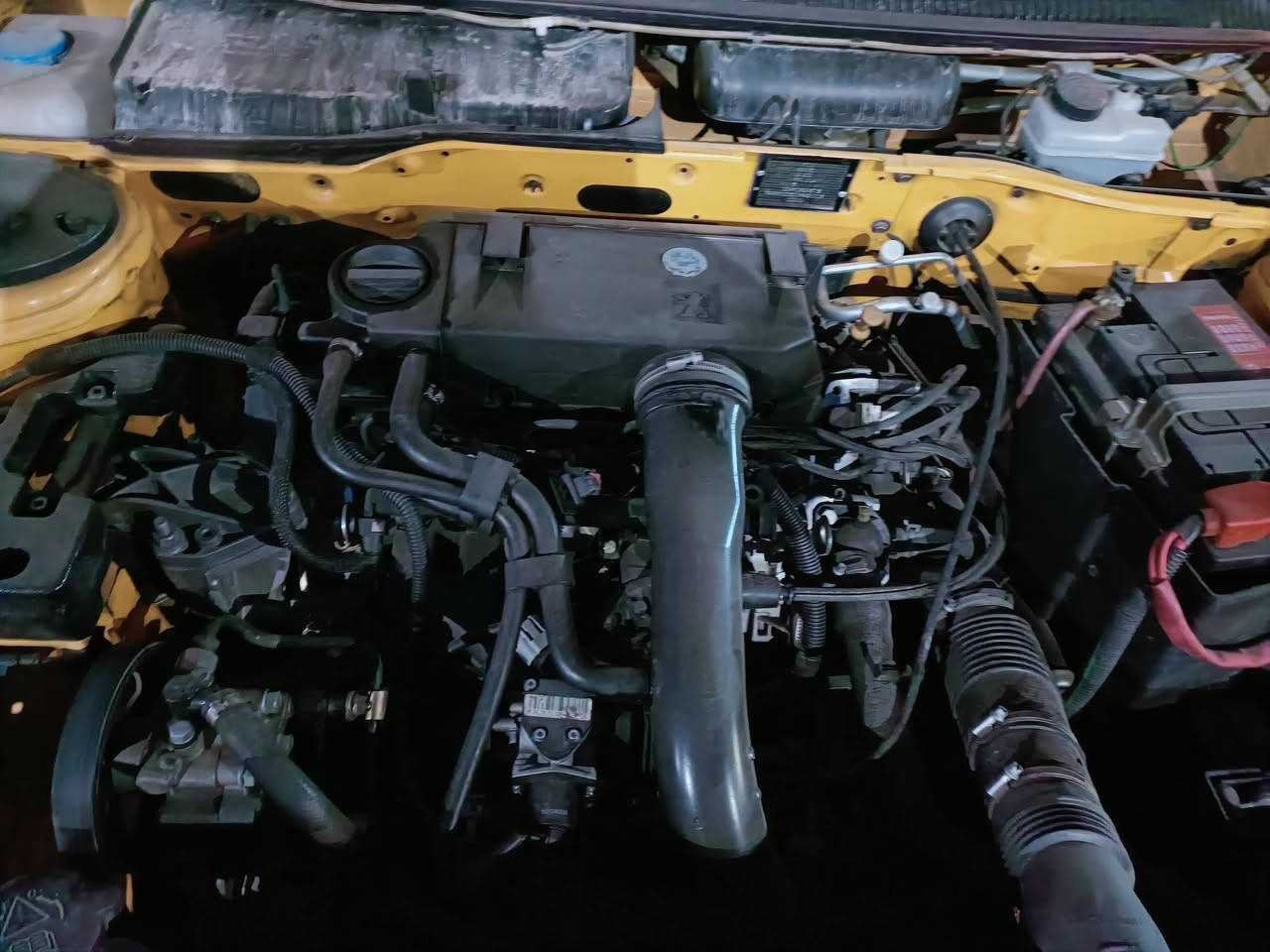 السلام عليكم بيجو باص 22مكفولة من الصبغ والضربة والتكحيل سيارة ماشية 78 على السونر صبغ ماكو نهائيا ***********
