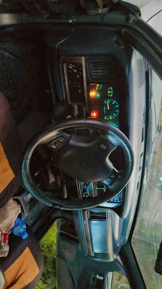 سلام عليكم اخوان جيب موديل 96 مكينه 8 بلادي هيمي كير مكينه بشرط تخم تاير جديد اكسل بشرط صدر جديد امامي خلفي سياره بلاديه بس جارده رقم ديالئ شرط تحويل سنويه نافذه  كهربائيات كله تمام للبيع او مراوس حسب لقناعه مكاني ديالئ لخالص سعر 45 بيه مجال
***********
***********
