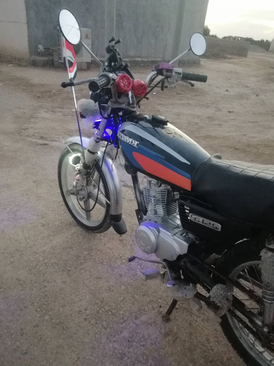 سلام عليكم نامه مديل 23 للبيع معمره 25 دراجه نضيفه كلش زيورر مكفوله من كهربائيات وتايرات جدد مواصفات ويل ويكب وسوم دبلات 25 جدد محرك 4 كير فول مواصفات العنوان العماره قضاءالميمونه ناحية سيد احمد الرفاعي الاستفسار على واتساب فقط ***********
