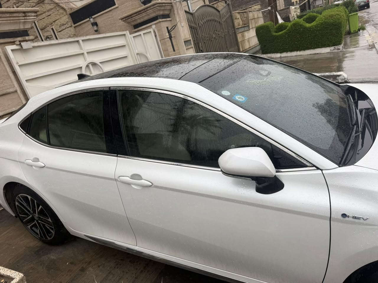 تويوتا كامريGLE   2025 ♻️
‏Toyota Camre   HEV 2025 ♻️هايبرد
عداد المسافه km
17 الف
بلد المنشأ : خليجي SAS تحت الضمان
سعة المحرك 2,5L هجين
مقاعد كهرباء
شاحن موبايل اصلي (وايرلس)
رادارات جانبيه
لد امامي ليلي ونهاري
لايت زينون LED + بك لايت LED
اشاره مرايه
مفتاح التشغيل بصمة + دخول ذكي +صندوك بصمه
شاشه الحجم الكبير
أوضاع القيادة  Drive Mode
حساسات ضغط اطارات
تبريد شاشة مناخين منفصلين
قطعتين تبريد
هاند بريك كهرباء
كروس سرعه
‏ Auto Hold  أوتو هولد 🚘
انظمه القياده :سبورت ،نورمال،eco
فقط بارد  بسيط بالجاملغ الخلفي وحافه الباب وموضع بالصوره
والباب الاماميه شخط بسيط
السعر 30,000$
الموقع بغداد حي الجامعه
رقم الهاتف ***********
