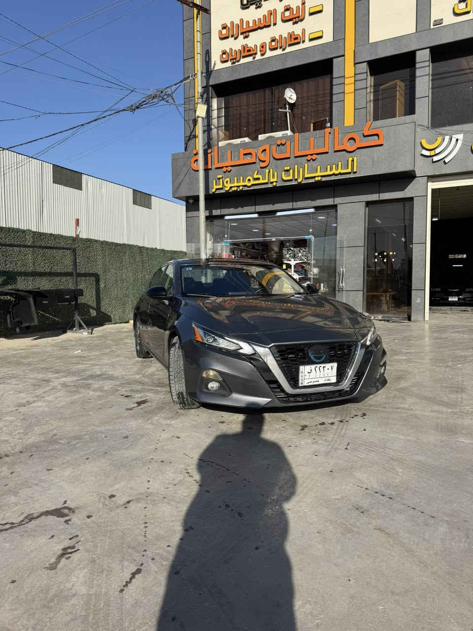 نيسان التيما ٢٠١٩ SR
معروفه مواصفات ال SR
شاشة وكاميرا خلفية
رادار امامي وجانبي
اوتو بريك امامي
كشن السائق كهرباء
شفتات بالستيرن
تحكمات ستيرن 
كشنات جلد 
لايت زنون وحاجب LED
رقم بغداد مشروع وطني تحويل مباشر
الحادث موضح بالصور السياره مصبوغة حزام 
السعر ١٢٥ وبيه مجال 
للاستفسار المراسه ع الخاص او الاتصال على الارقم ومتوفر واتس
***********
