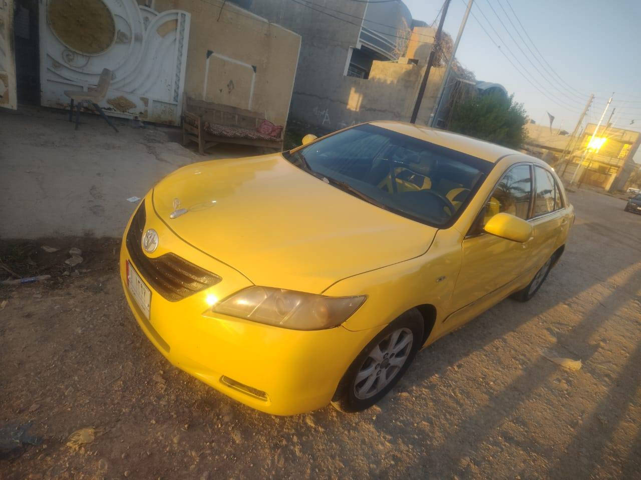 السلام عليكم 

كامري 2009 أجرة مشروع وطني
السيارة موجودة بغداد الشعب باسمي
شرط تحويل السيارة ما اسوي وكالة 
الداخل مال سيارة حلو كهربائيات شغالة
شاشة 9 انج و شاشتين ورا بالتجاوي 
سويتلها ادامة تخم بلكات أصلي تخم مجاول قاعدة فيوزات جديدة فلاتر بانزين گير مكينة بطارية جديدة 
مكينة و گير مكفولة
تايرات ياباني نص عمر الصدر نص عمر

نواقص 

دبة زراگة
درايم شفت يسرة بيه طگة
***********
السعر5,200$
 52ورقة بغداد, العراق
