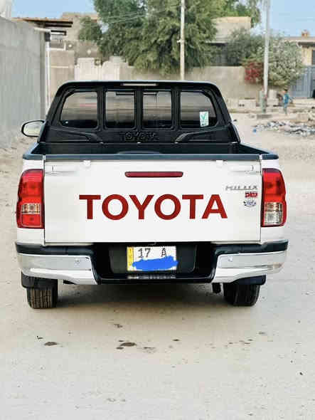 فلاونزه 24 كير عادي مكفولة كفالة عامه ماشيه 40 باب اول أم الجكات السياره جديده بحالة الوكالة رقم مثنى انكليزي شادلهه سبايدر اصلي مكان السياره ناصرية قضاء الدوايه السعر 248 وبيهه مجال تايرات الشركة سبير مانازل
رقم الهاتف ***********
