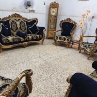 تخم 10 مقعد نظيف سعره 450 وبي مجال مكان  البياع يوجد توصيل بكروه ب وات...