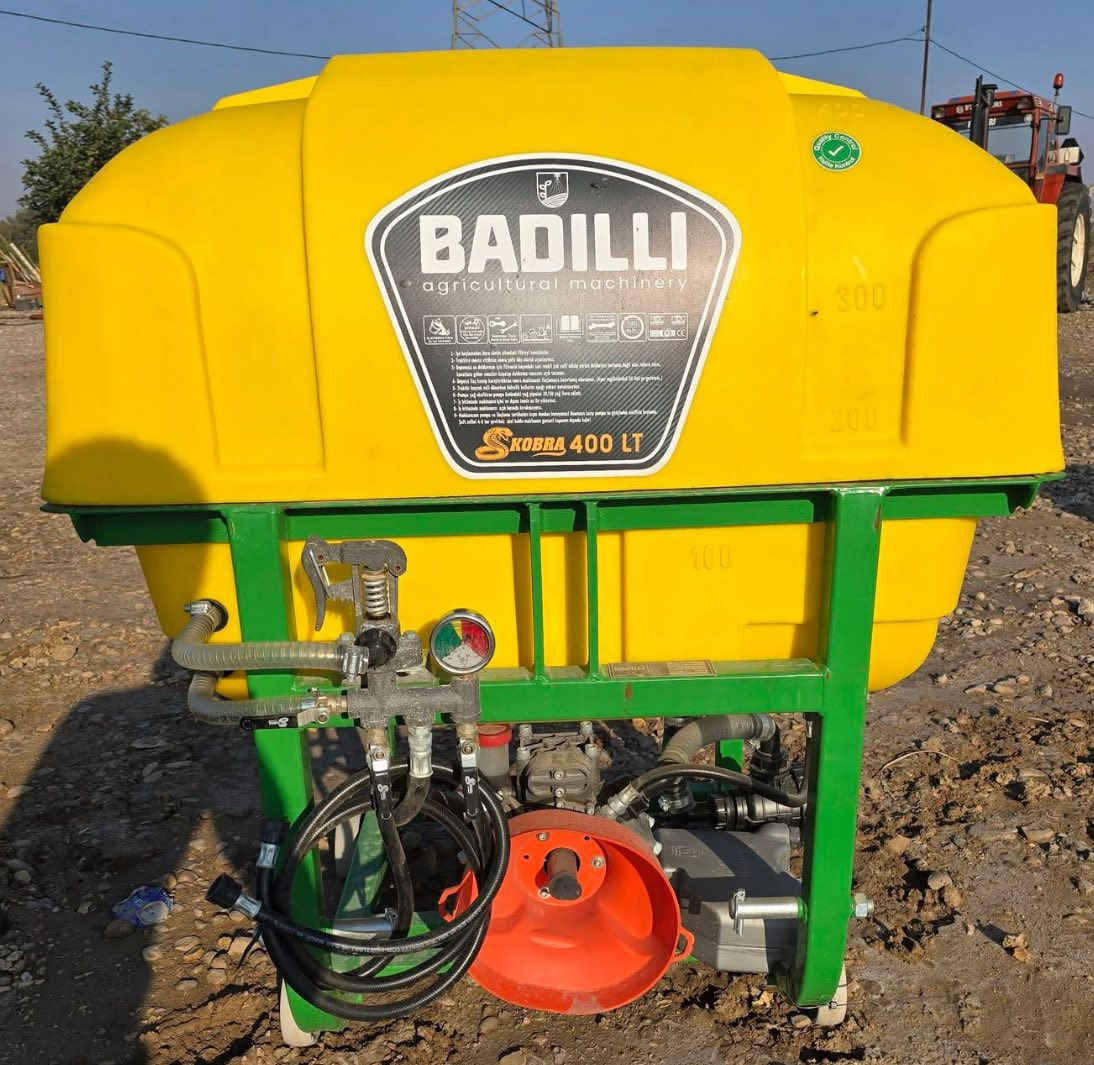 السلام عليكم للبيع مرشات عداد 2 تركيات اصفاره غير مستخدام حجم (400) لتر + حجم (800) لتر جناح اسلايت العنوان واسط الزبيديه للستفسار اتصل ***********
***********
 يوجد توصيل محافظات الجديد فقط
