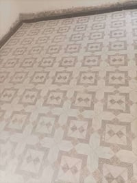 كادر لعمل السيراميك كافه الجدران المتر ب7والارضي لمتر ب6شغل درجه اولا ...