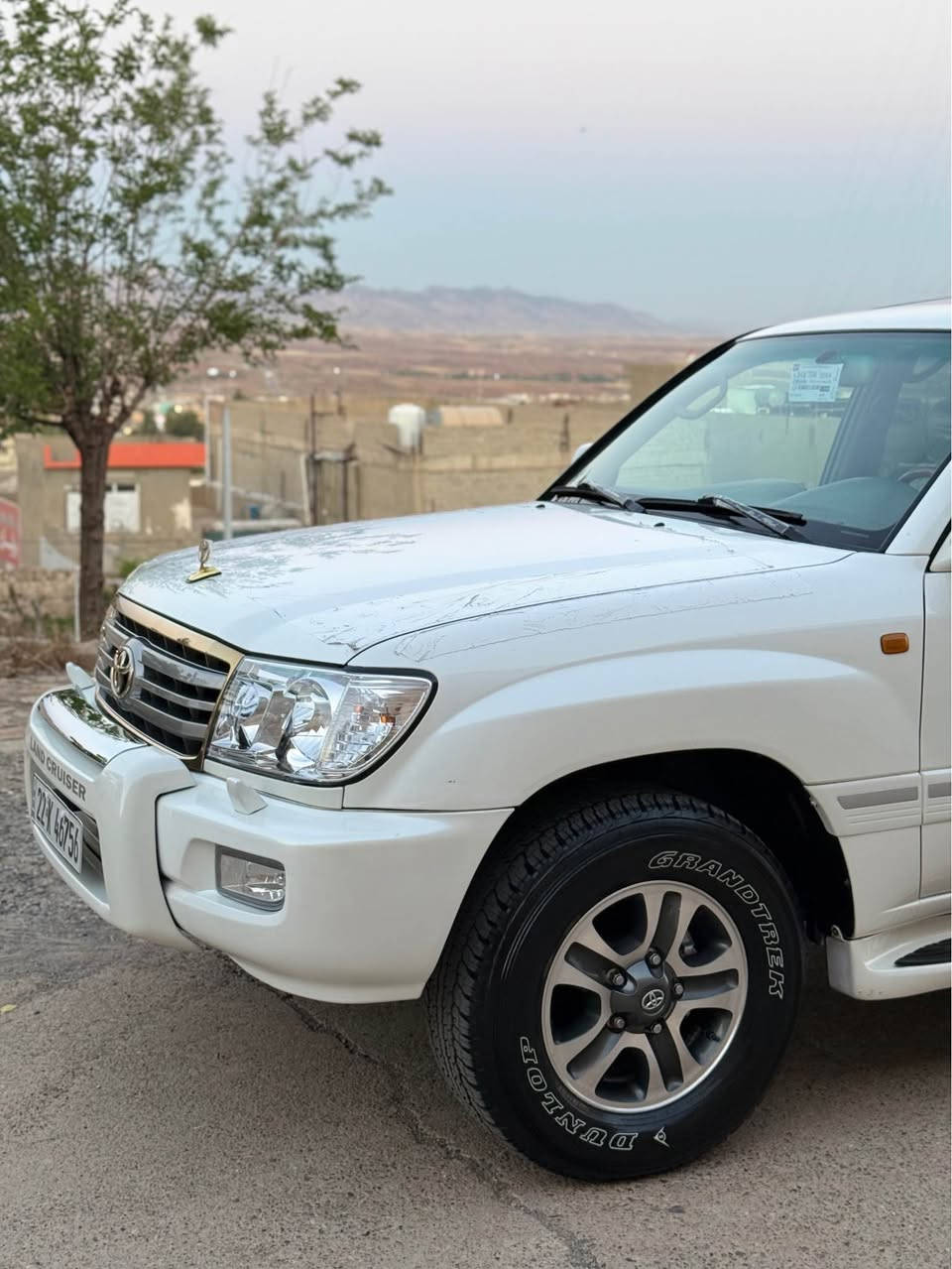 تۆیۆتا مۆنیکا مۆدێل 2007  VX.R   V8
مواسەفات لەگزیس کوشن شامۆ سلایت
سپی سەدەفی ناوزەرد تەبرید مەرکەزی 
چوار تایەی نویە سەنەوی و رەقەمی تازەیە 
مەکینەی نەکراوەتەوە زور تازە ماوەتەوە 
یەک پەلەی لە بۆنیتەکەی بۆیاخە بەبی زەربە 

0750 704 2396 watsap كويسينجاك, أربيل

