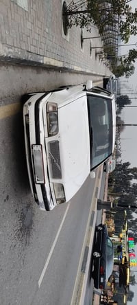 سياره فالفو 440 موديل 1993 محرك كير شرط تبريد ثلج سنويه2030رقم انكليزي...