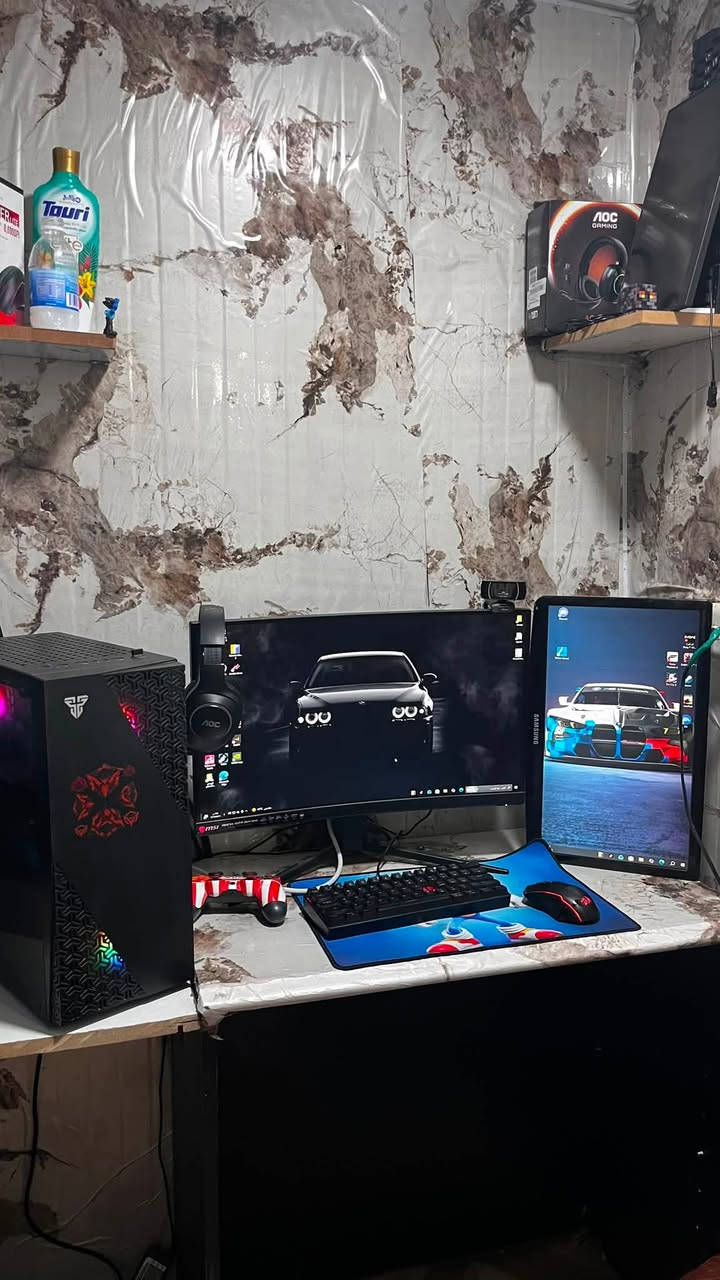 السلام عليكم اخوان pc للبيع
المواصفات

I5 9400 f
Ram DDR 4 16 
Gtx1660super
Hdd 1tb
Ssd 500
شاشه msi 144 منحنيه استعمال اقل شهر
شاشه ثانويه سامسونج 60 هيرتز 
ماوس ريد راكون 
كامره HD 
كيبورد كيمنك صغير 
كيبورد كيمنك كبير 
يده ps4 اصليه
سماعه من شركه aoc 
UPS 850

اخوان الـpc جاهزه مجهزه تجي تربط وتلعب وتبث وانت المترهي جاهزه السعر 725 وبيها مجال لحد يجي يكلي انت تغني الشاشه وحدها 200/190 وهاي كدامكم تعال افحص واحذ توصيل ماعندي عنواني بغداد المنصور البيجه 
رقمي واتس واتصال ***********
