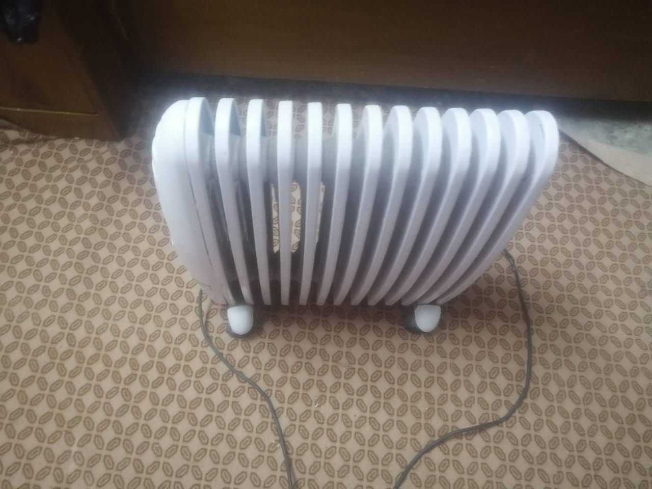 للبيع
صوبة زيتيه لليبع. نوعية (دنكة) استخدامها  اقل الشهر للتواصل فيس او رقمي. *********** 
سعرها مناسب....
