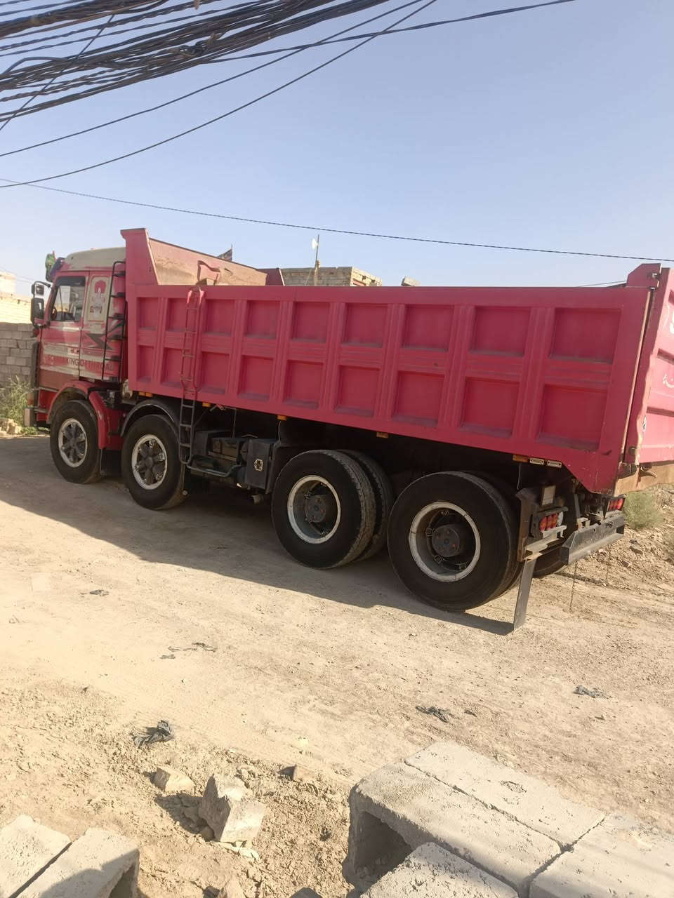 سكانيا للبيع مديل 95 المجموعه بايجر الكير 3ب3 تخم تاير الحداديه خير من الله مكفوله كفاله عامه المحرك 8 سلندر محافضه الديوانيه للاستفسار  اتصل على الرقم *********** وبيك خير ودلل

