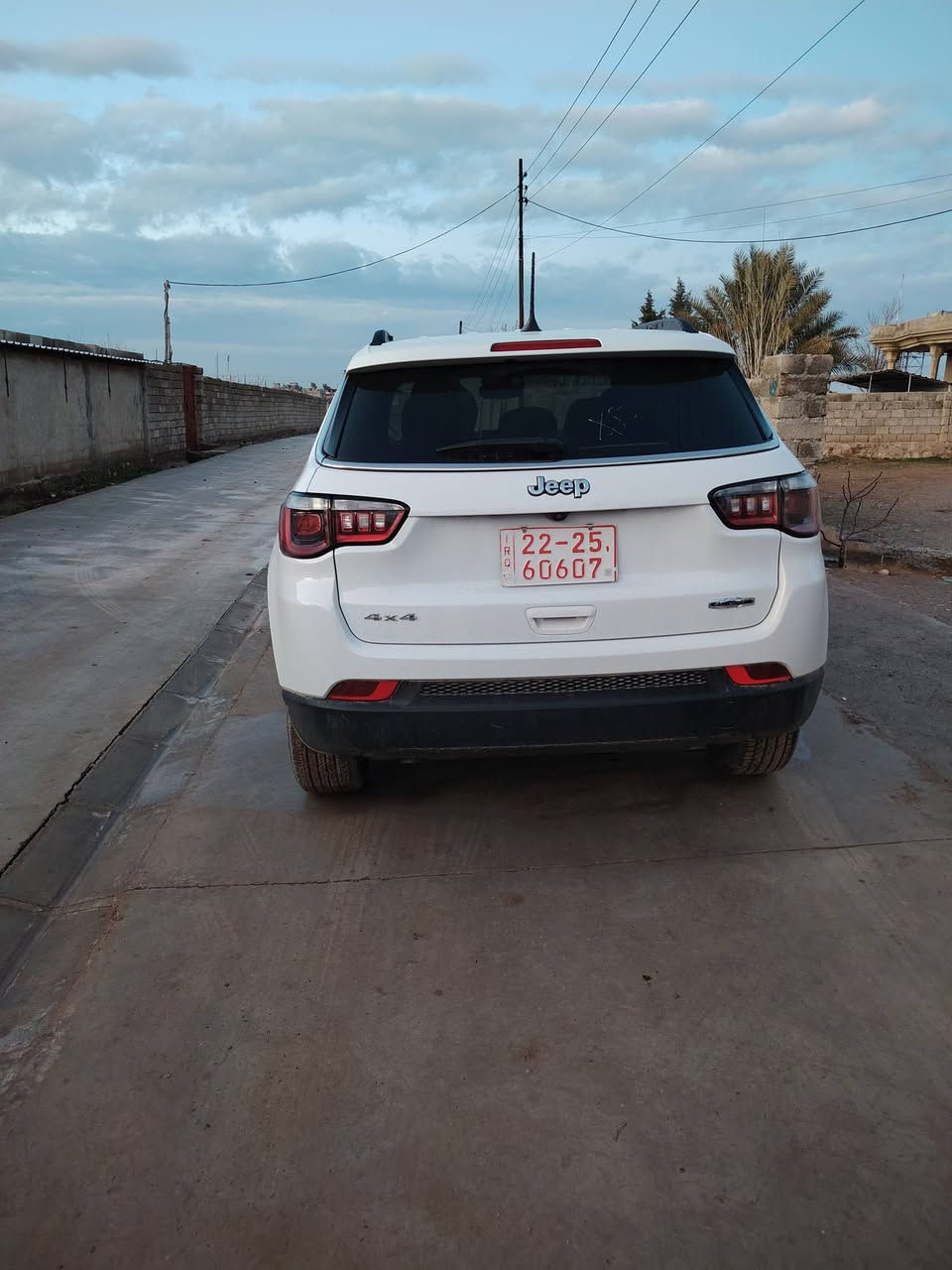 جيب كوباس للبيع موديل 2024 الضرر باب وجاملوغ
مكاني زمار  ***********
