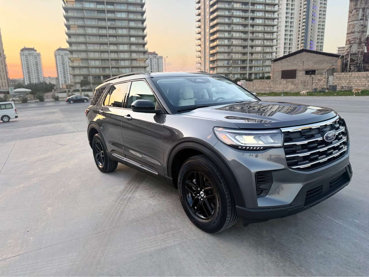 بسم اللە الرحمن الرحيم 
كوردي عربي
تةنها نيو ميلًروشتووة واتة سفرة 
فورد اكسبلورر ٢٠٢٥ فول بئ پانوراما active
 شكل گوراو بصمە شخال و دبل اكسل   كوشن هيتر سوكان هيتر كوشن دو ره نگ و جلد و   كوشن تيتانيوم كامل رادار مكينە ٤ بستون توربو مرخوب 
   ده رگاي دواوه جةگ شاشة ديجتال و 
 نرخي ٢٩٥مجال 
سئ مانگي لةگةلة بورةقةم 
تةنها دوو پارچة بوياخ بئ ناوگرتن راديتةر و پيشي هةمووي بيلادة ئاو روني شةريكةية ... 

0770 152 5035 

0770 151 9905 

عربي 
‏                             ﷽
         اللهم صّلِ وسَلّمْ عَلۓِ نَبِيْنَا مُحَمد ﷺ
‏                     السلام عليكم 👋          
الرجاء الشراي يتصل/السعر ٢٩٥ورقە بيه مجال  

آسيا   /  واتس اب فايبر /
0770 152 5035

0770 151 9905 
                           

#محرك_4_سلندار_توربو  مرخوب
موديل ٢٠٢٥
مواسفات active 
بونيت و جامرلخ صبخ بدون دواخل 
دهن و الماء شريكة رادىترات بيلادي 
فول فول مواصفات داخل بيجي تيتانيوم 
ماشية نص مايل يعني زيروو 

١—لون نفطي 
2- بصمه 
3- بريك بصمه 
4- فور ويل AWD 
5- تشغيل عن بعد 
6- مثبت سرعه 
7-نضام ABS
8- مانع انزلاق
9-حساس أطارات 
10-بك لايت ليد
11-شاشه كبير 
12- كامره دواره
13- كشافات امامي
14-شاشه اعطال
15-ويل كورم
16-رادار جانبيه
17-رادار نقط العمياء
18-رادار الخطوط البيضاء 
19-اشاير بالمري 
20-كشنات تدفئه
21-كشنات جلد
22-‏كشنات ‏كهربائي
23-ستيرن هيتر 
24-نضام قياده أيكو + سبورت +سمارت +نورمال
25-بلوتوث + aux + usb
26-فول تحكم ستيرن
27-كير أوتو + عادي
28- ئوتو بريك 
29-‏ ‏تبريد ثلاث قطع
30- شحن اللاسلكي 
31- صندوق شفت 
32-‏Led +  زينون
33-ئوتو هولد
34-كشنات 7 ركاب VIP 
35-حساسات الخلفية 
26-صندوق شفت 
27- داخل كريمة

.. تبريد لمس + تبريد منفصل+ تبريد مركزي

ملاحظات 📝 "
 

السياره جاهزه ومابيهه اي نقص على وضع الشركه

مكان السياره السلمانيە 

0770 152 5035
 
0770 151 9905 السليمانية, العراق
