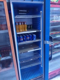 براد عمودي • ٤ قطع • شارع موسلكاضم