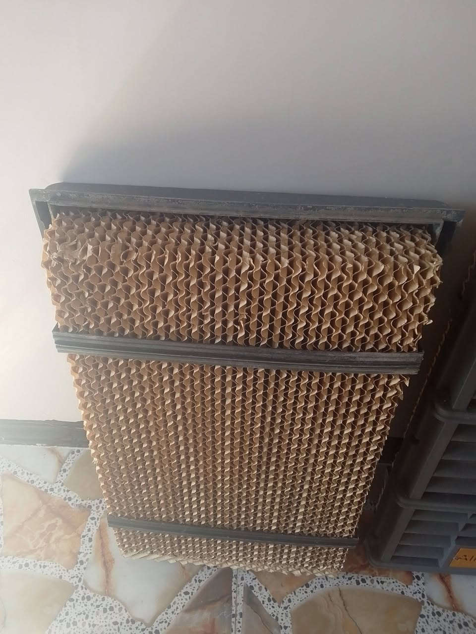 للبيع مستعمله شي قليل سعر 250 الف وبيها مجال بصيط الرقم ***********
