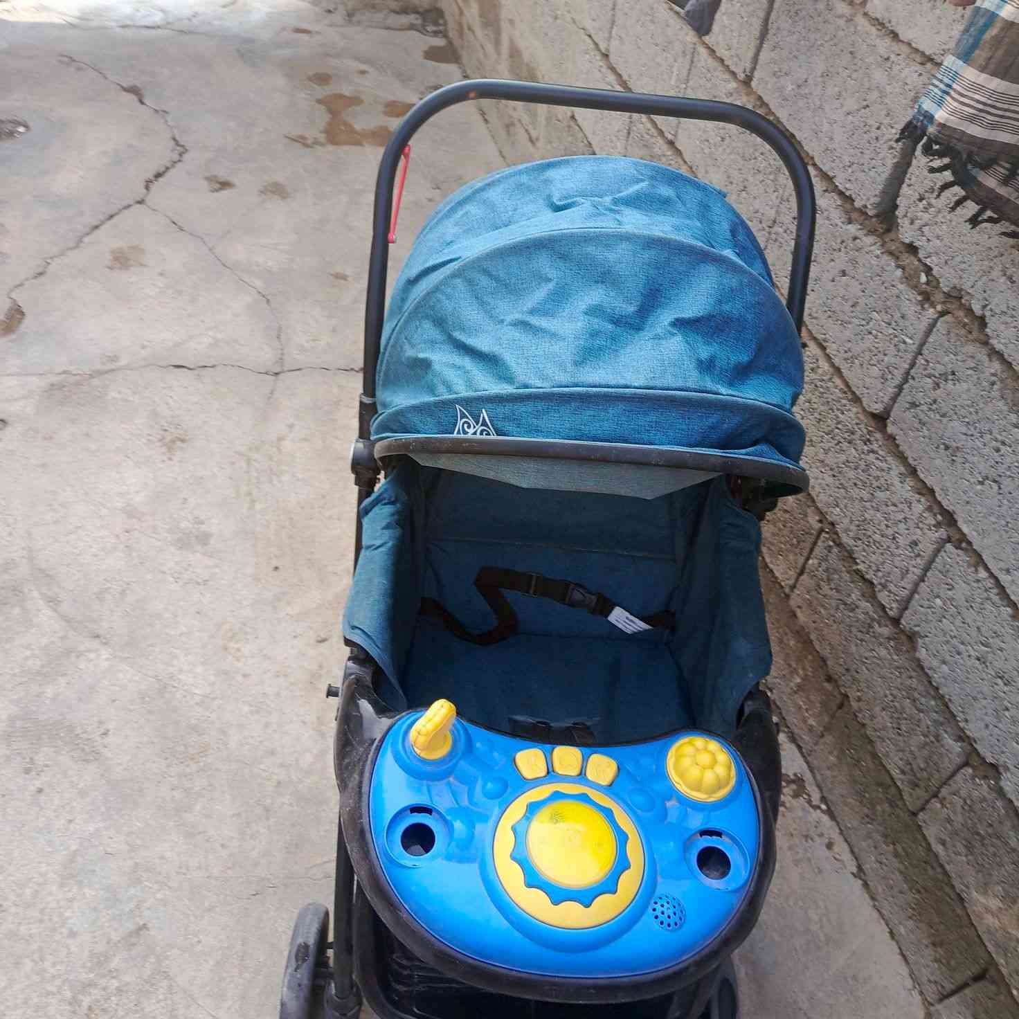 عربانه 
للبيع نظيفه
*********** ع واتساب
