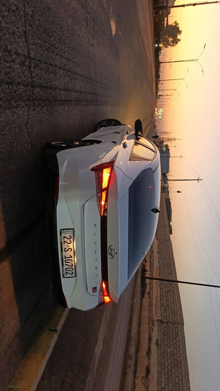 النترا موديل ٢٢ فول بس بدون سلايت صبغ قطعتين وبيها شوية بارد بل سقف بدون دواخل السيارة رقم اربيل  شرط التحويل ماشية ٢٨ الف ميل مكينة وكير شرط سيارة جاهزة
قيادة ذاتية 

كروز سرعة

شاشة وكاميرا

رادارات امامي وجانبي

فتح ذكي

اشارة ترحيب

صندوق ذكي

وبيها بعد موصفات  شراي خابر على هذا الرقم ***********

***********
