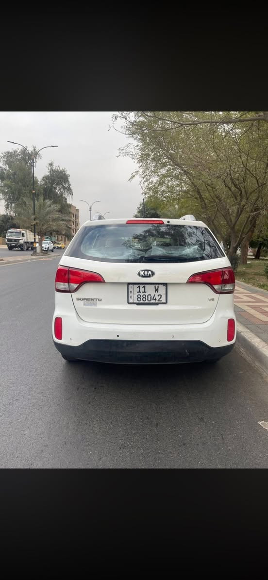 سلام عليكم سورنتو موديل 2015 وارد خليجي بدون صبغ ولاضرر شركة العامة السيارة جلد  اشاير مري كامرة خلفيه رادار تثبيت سرعه السيارة رقم بغداد مشروع وطني تحويل ثاني يوم السيارة جاهزة من كير محرك صدر تبريد تخم تاير جديد العنوان بغداد جكوك للاستفسار عن رقم تلفون *********** السيارة  السيارة ٦ اسلندر
