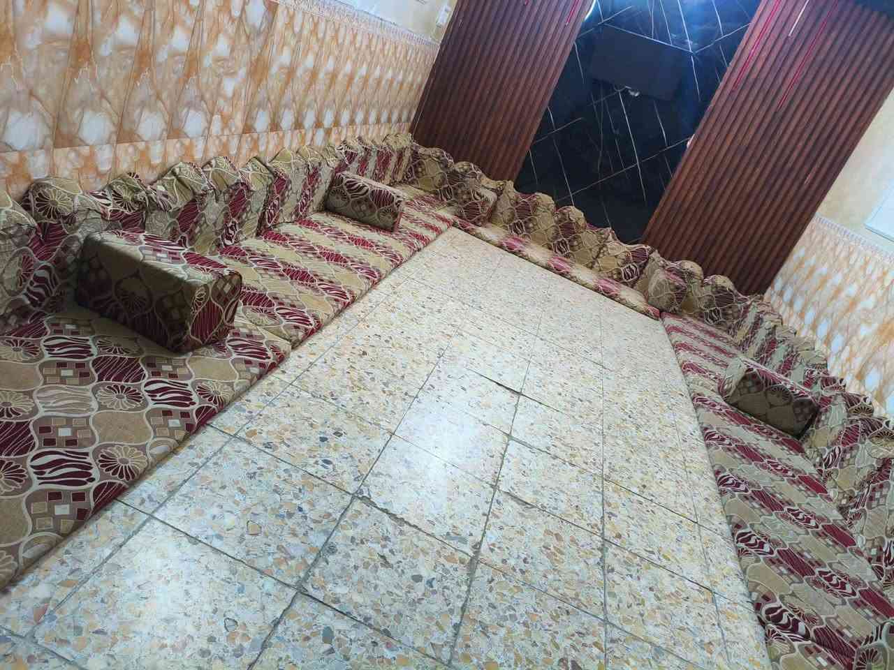 سلام عليكم
جلسة للبيع ١٤ نفر ب٣٠٠ الف دينار... المراسلة عل الخاص


**إذا كنت صاحب هذا الإعلان وتريد حذفه لأي سبب، رجاءا أرسل رسالة إلى الدعم الفني**