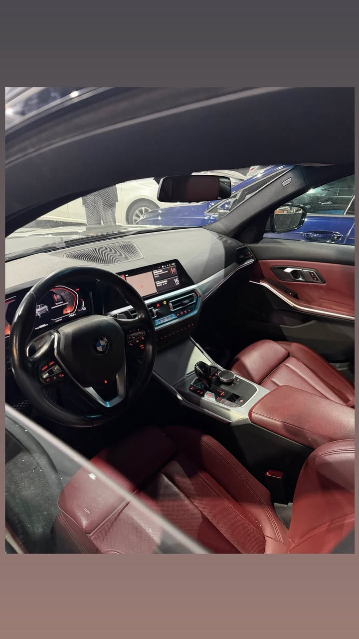 BMW 3 series 330 Xi 2022
للبيع…
بي ام دبليو ٣٣٠ اكس درايف…
موديل:٢٠٢٢
السيارة بيها قطتعين صبغ..
ممشاه ٤٥ الف..
بدون دواخل… 
للاستفسار ***********📞
