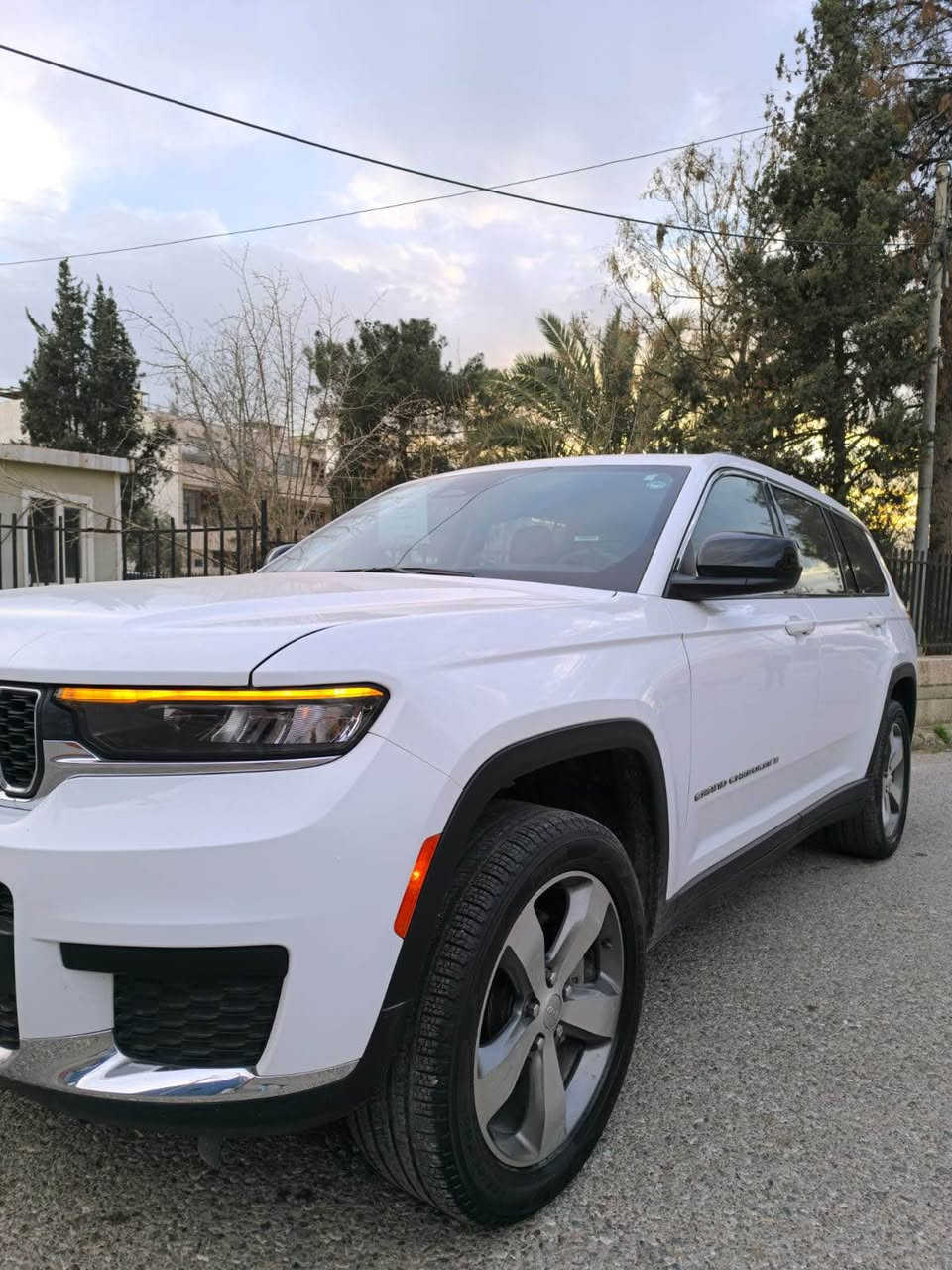 کــــــوردی 
تەنها فرۆشتن بە نقد 
Jeep grand Cherokee 
جێب گراند چیڕۆکی 
مـــۆدێل /2023
مواسفات / altitude, سێ رێز کوشن،
مەکینە /v.6 شەش پستۆن / 4×4
بێ ئێڕباگ ، بێ ناوگرتن
 چامرلغ سبوغ ، بستەک سەندوق کلێر

نـــــــرخ  (( 25900 $  )) 

ناونیشان هەولێر

عربي 
فقط بیع نقد 

Jeep grand Cherokee 
جيب كراند شيروكي 
مــــــــودیل/2023
مواصفات/ altitude , سبع اراكب ، 
 دبل اكسل 
محرك /  v.6 ست سلندر
بدون ایرباك ، بدون دواخل
جامرلغ صبغ ، شبر صندوق كلير

سعر   (( 25900 $  )) 
عنوان اربیل أربيل, العراق


**إذا كنت صاحب هذا الإعلان وتريد حذفه لأي سبب، رجاءا أرسل رسالة إلى الدعم الفني**